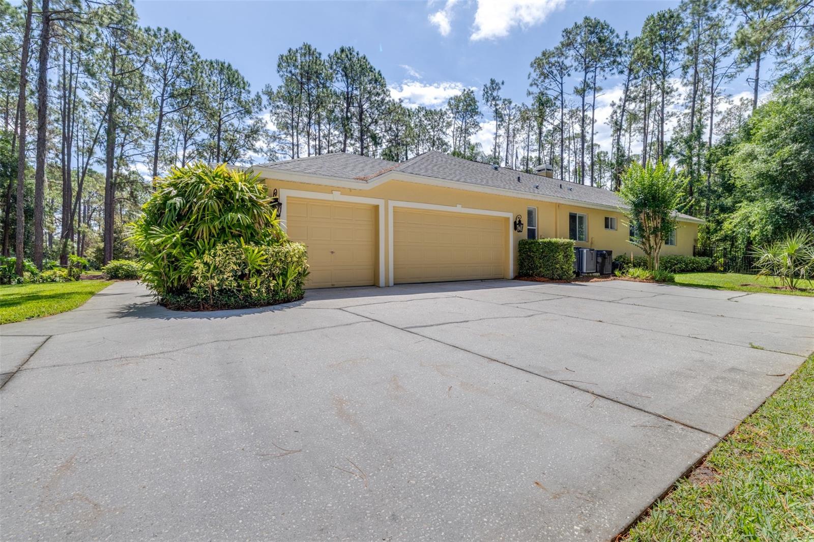 PINE CREST ESTATES - Residential