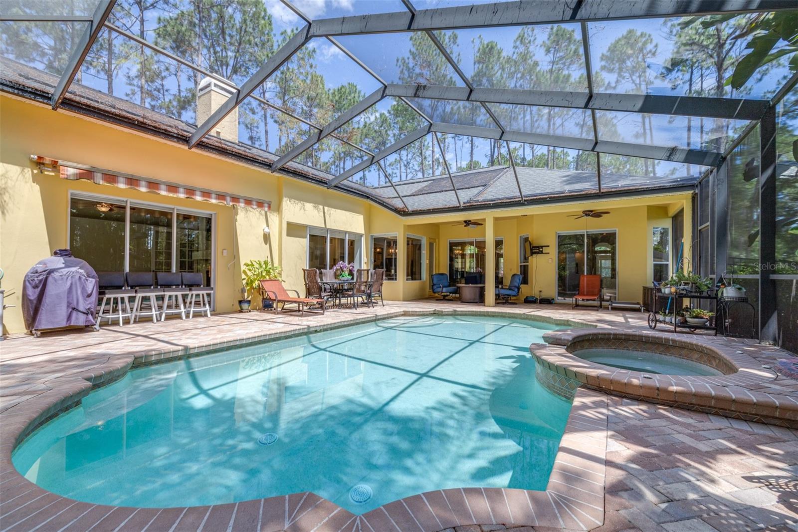 PINE CREST ESTATES - Residential