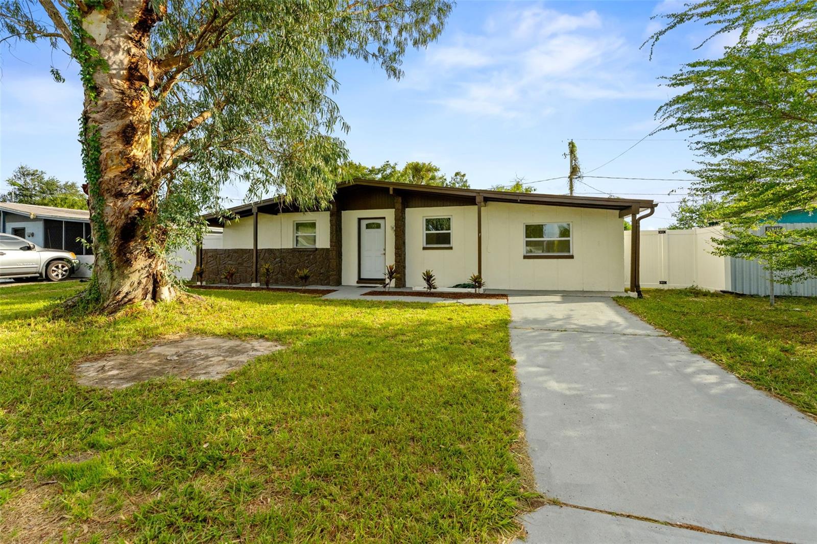 8307 LIBBY LANE