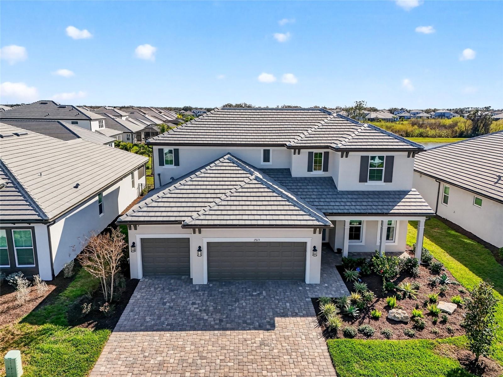 SWEETWATER AT LAKEWOOD RANCH PH I & II - Residential