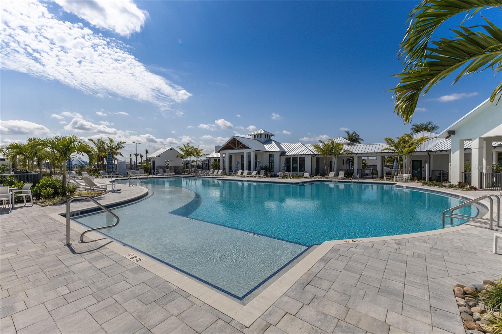 SWEETWATER AT LAKEWOOD RANCH PH I & II - Residential