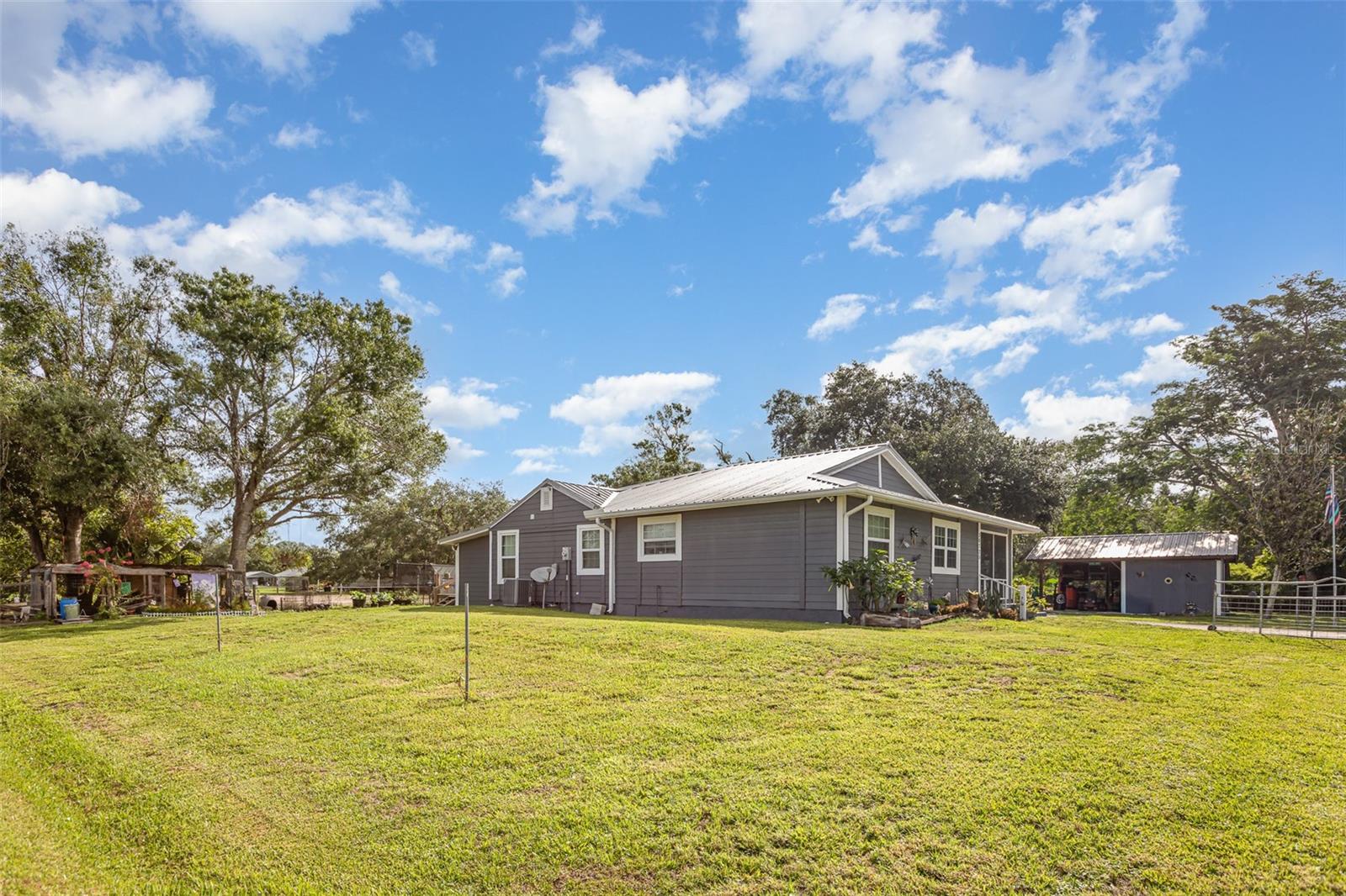 MYAKKA CITY - Residential