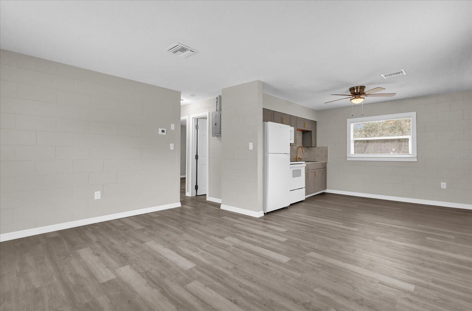 LEESBURG BEULAH HEIGHTS - Residential Lease