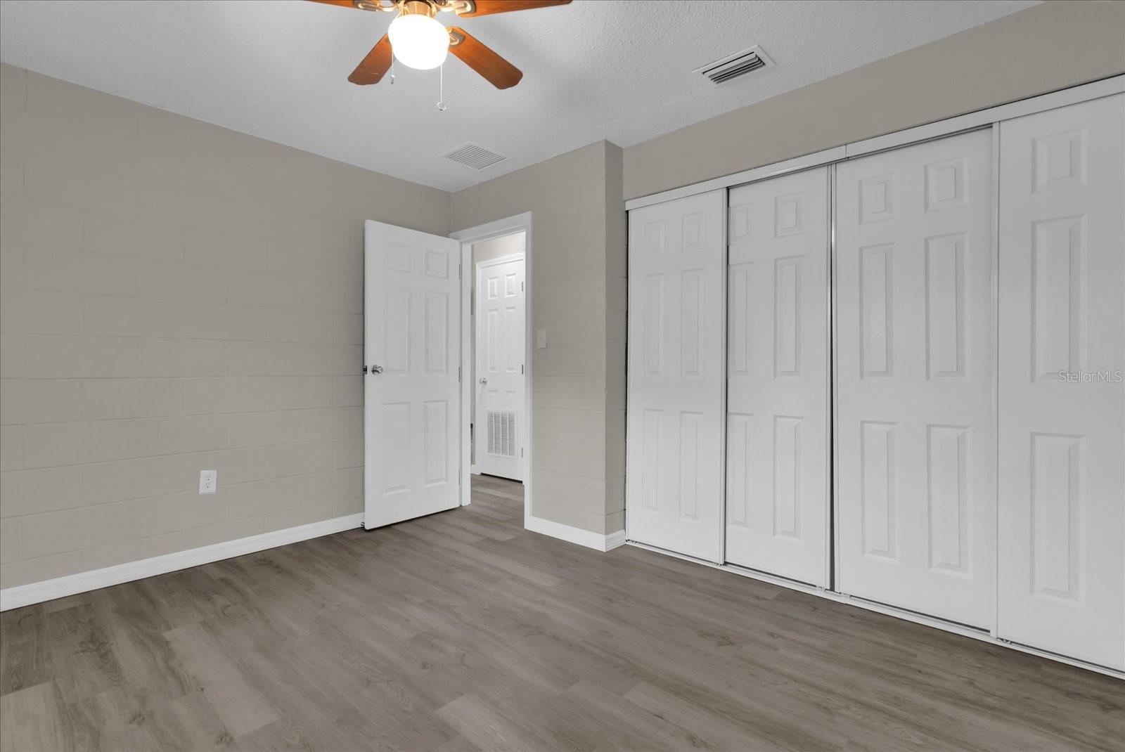 LEESBURG BEULAH HEIGHTS - Residential Lease