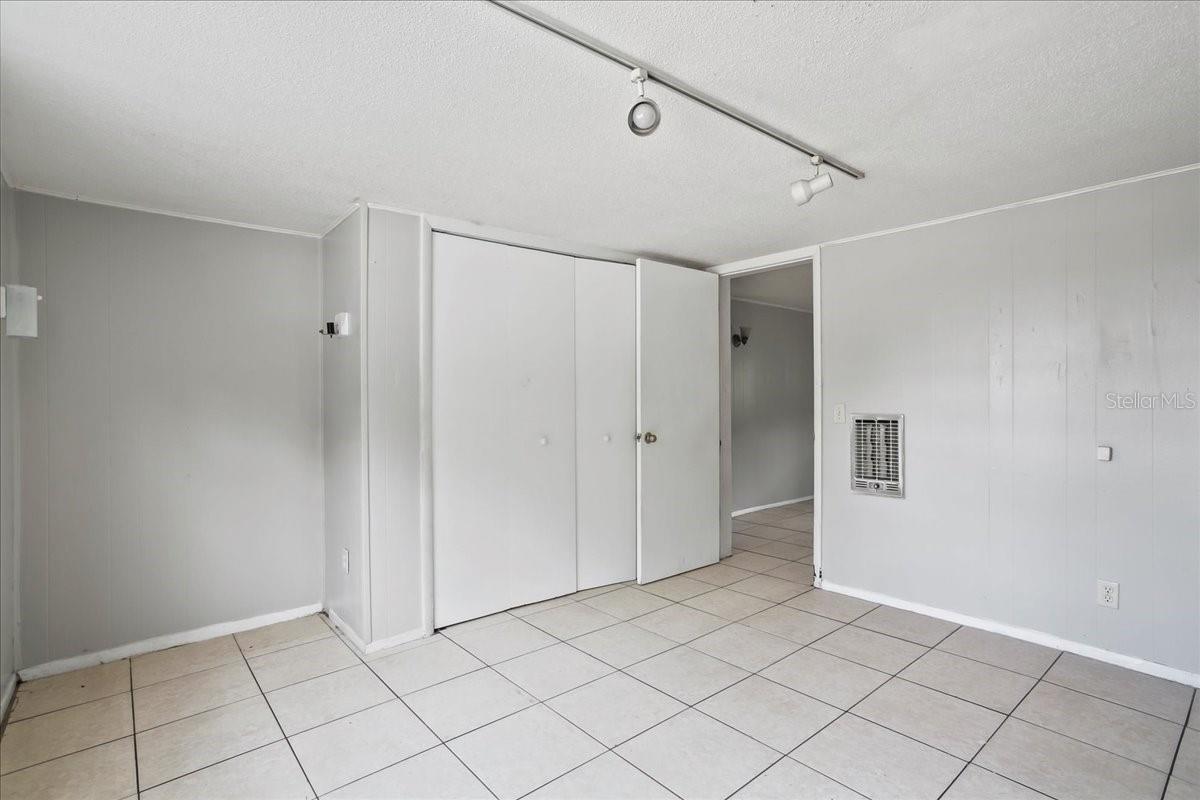 LAKE ADD - Residential Income