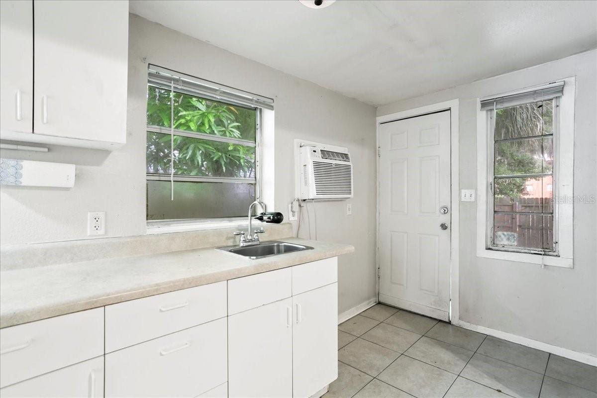 LAKE ADD - Residential Income