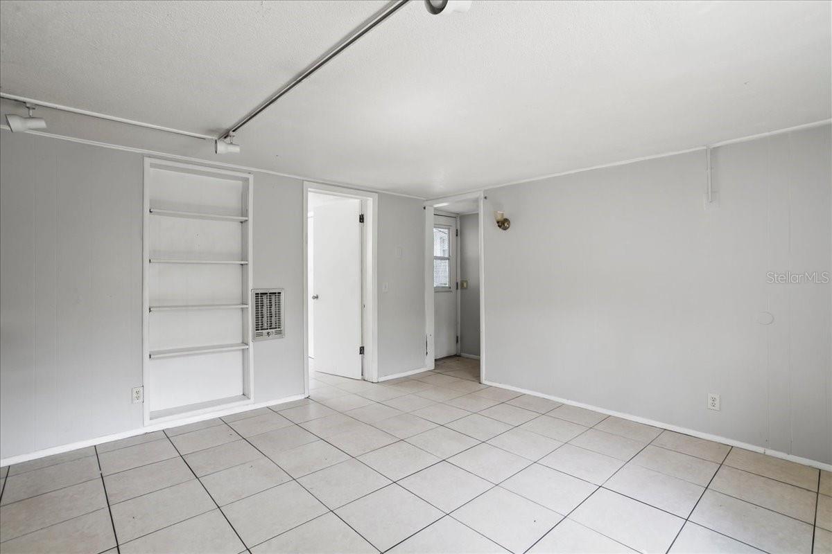 LAKE ADD - Residential Income