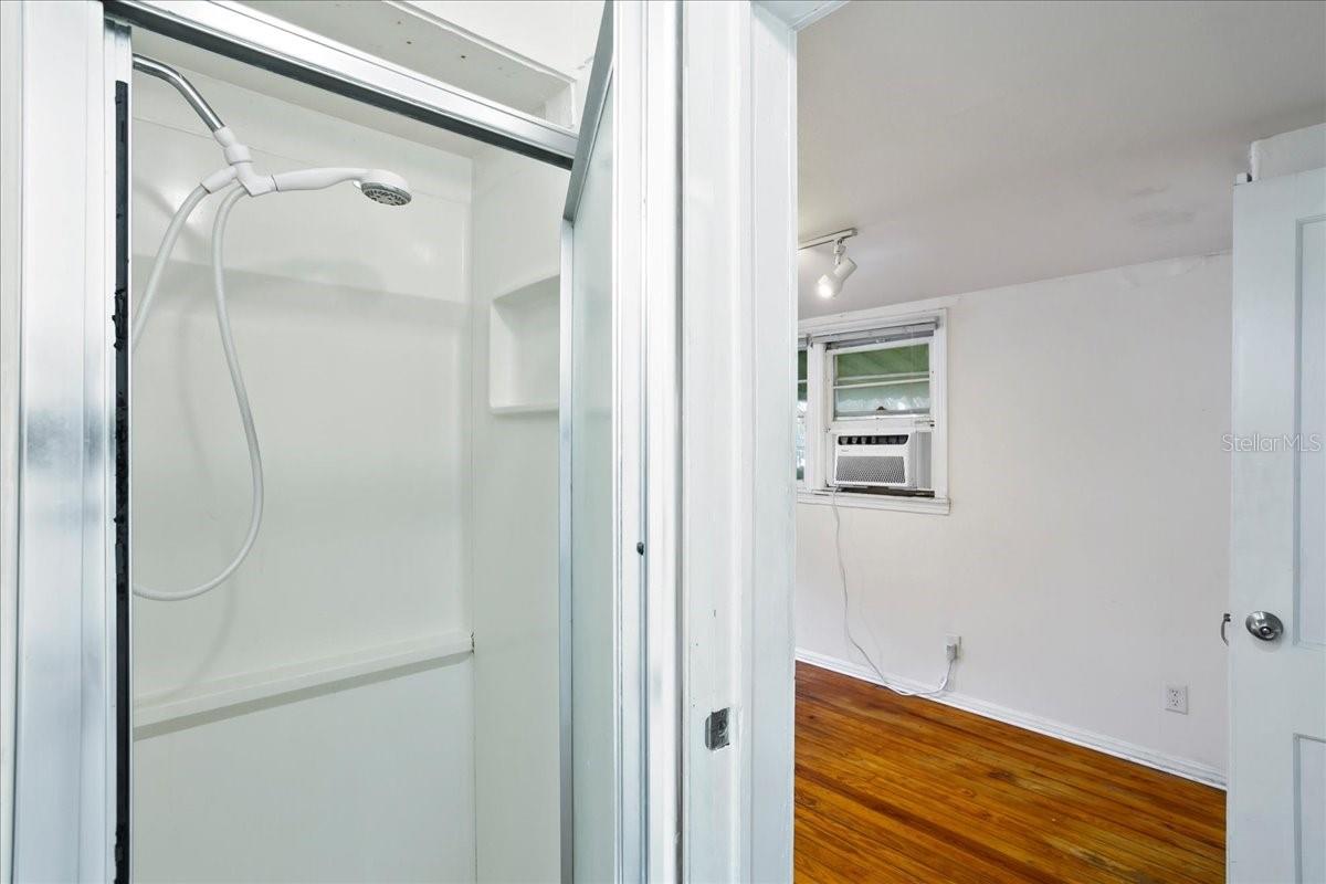 LAKE ADD - Residential Income