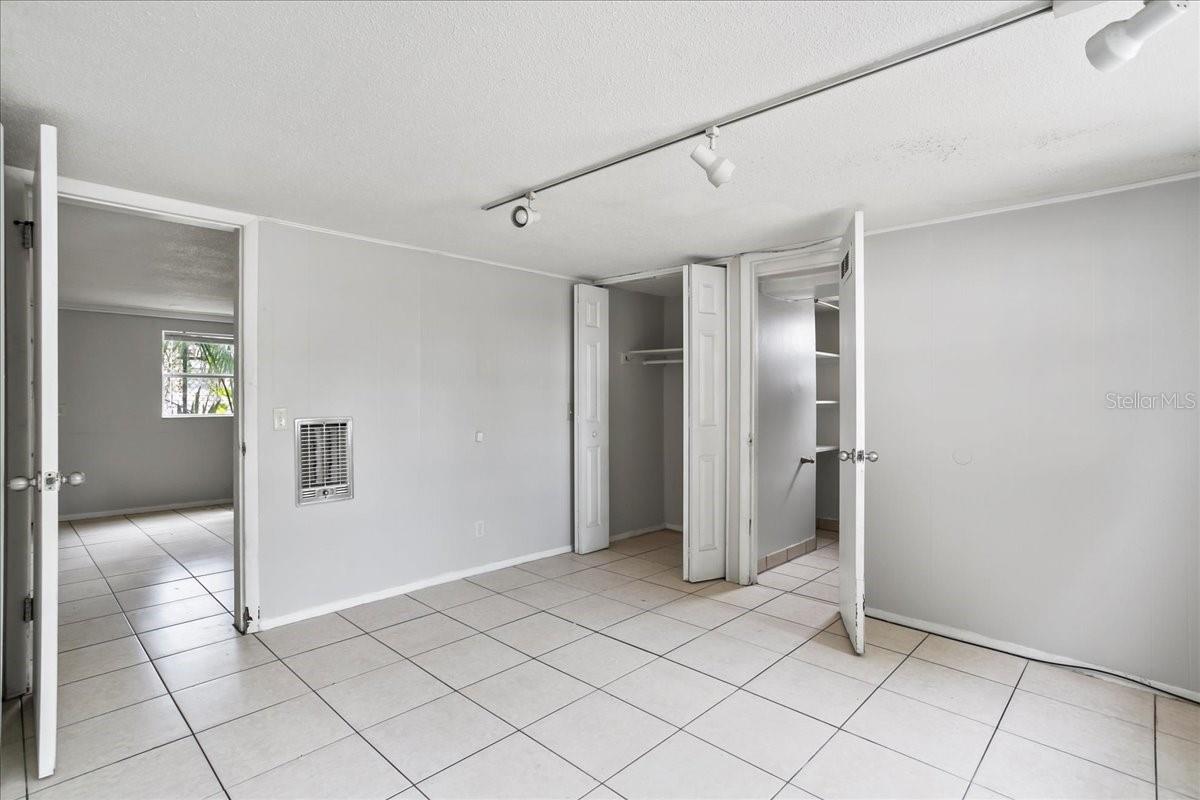 LAKE ADD - Residential Income