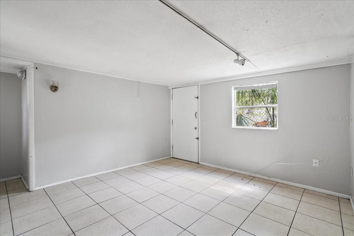 LAKE ADD - Residential Income