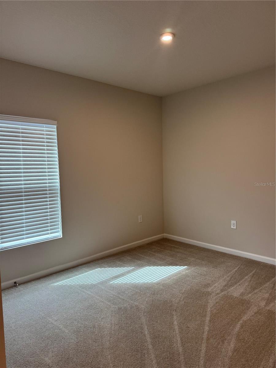 GRACELYN GRV PH 2 - Residential Lease