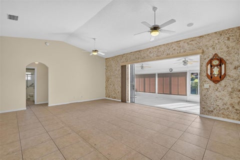 Tiny photo for 4631 Glen Coe Street, Leesburg, FL 34748 (MLS # G5119564)