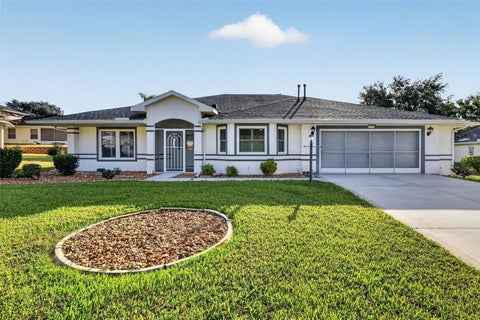 Photo of 4631 Glen Coe Street, Leesburg, FL 34748 (MLS # G5119564)