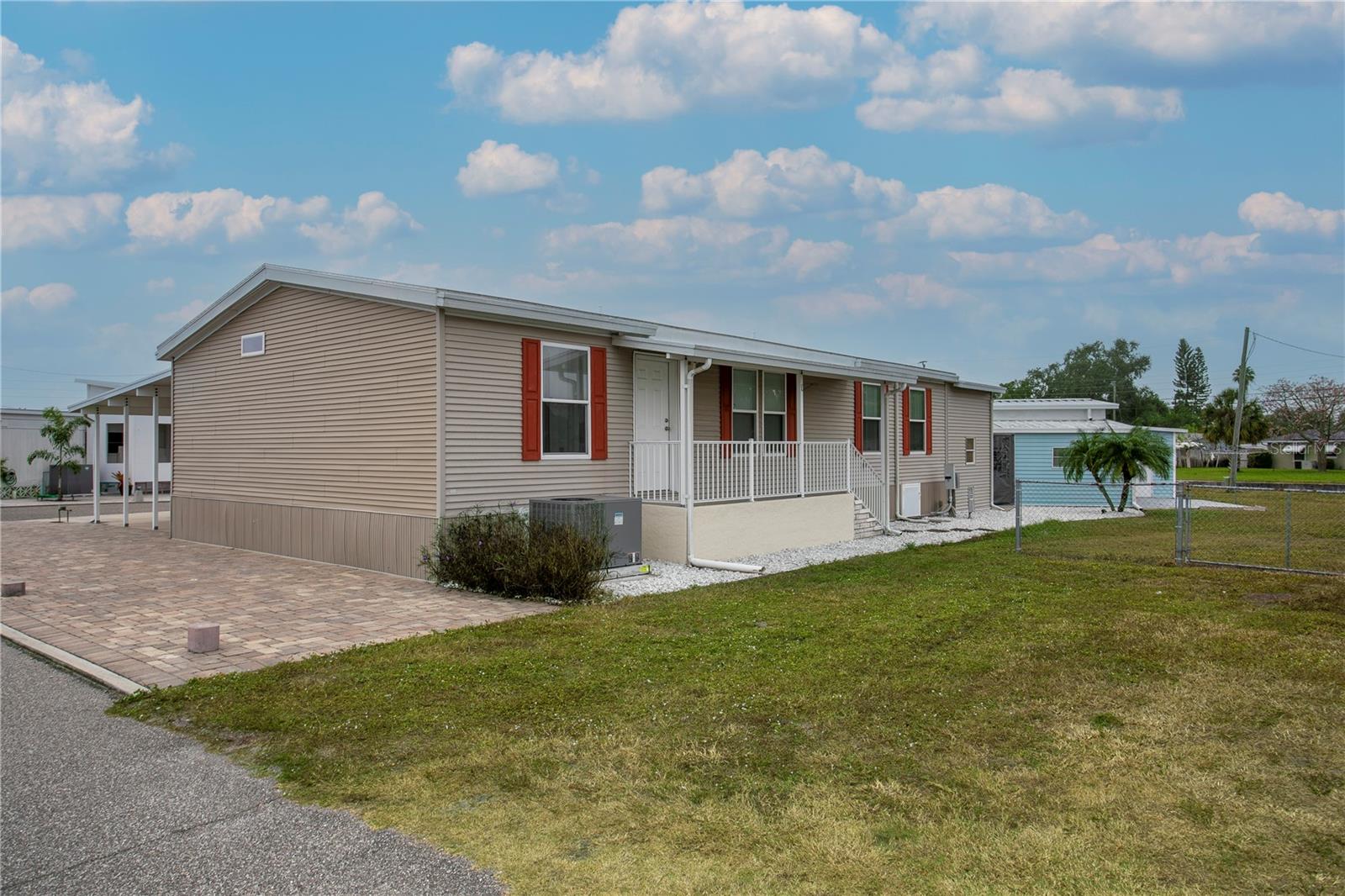 TRAILER ESTATES THIRD ADD - Residential