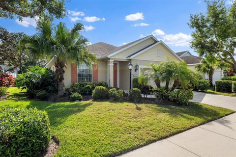 A home in PARRISH