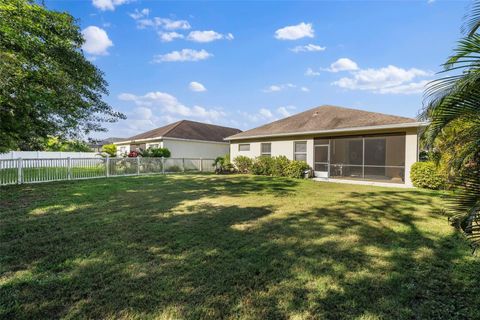 A home in PARRISH