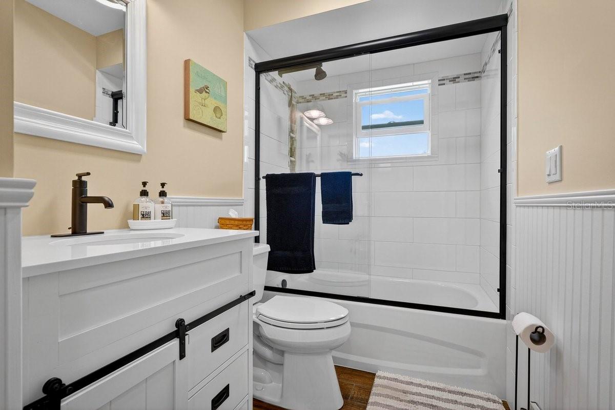 LAUREL OAKS REP - Residential