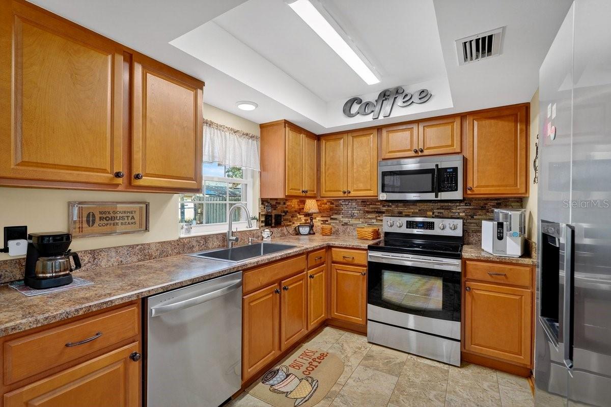 LAUREL OAKS REP - Residential