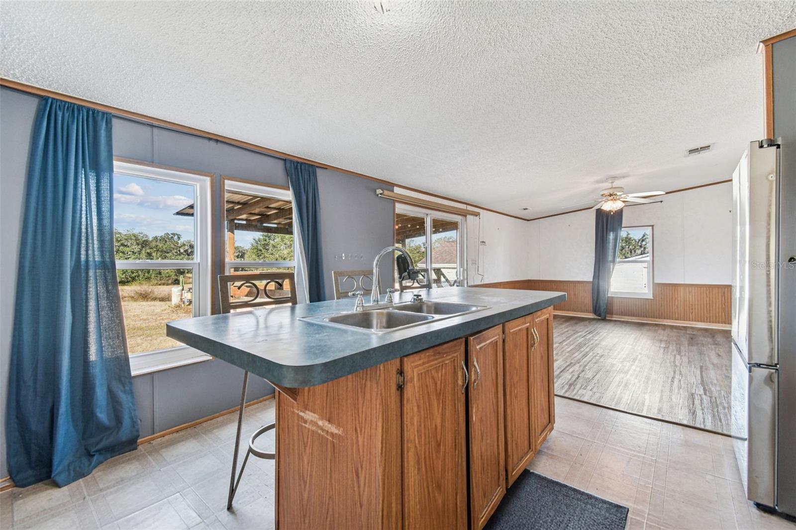 1660 BELMONT WOODS DRIVE