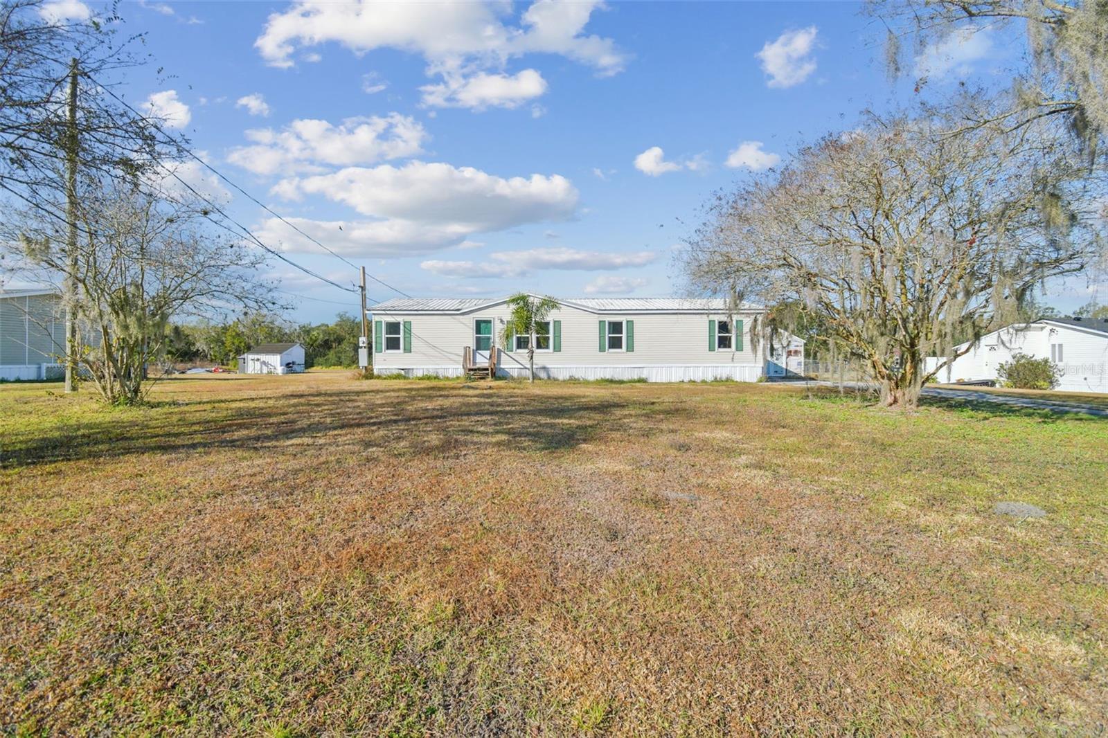 BELMONT WOODS - Residential