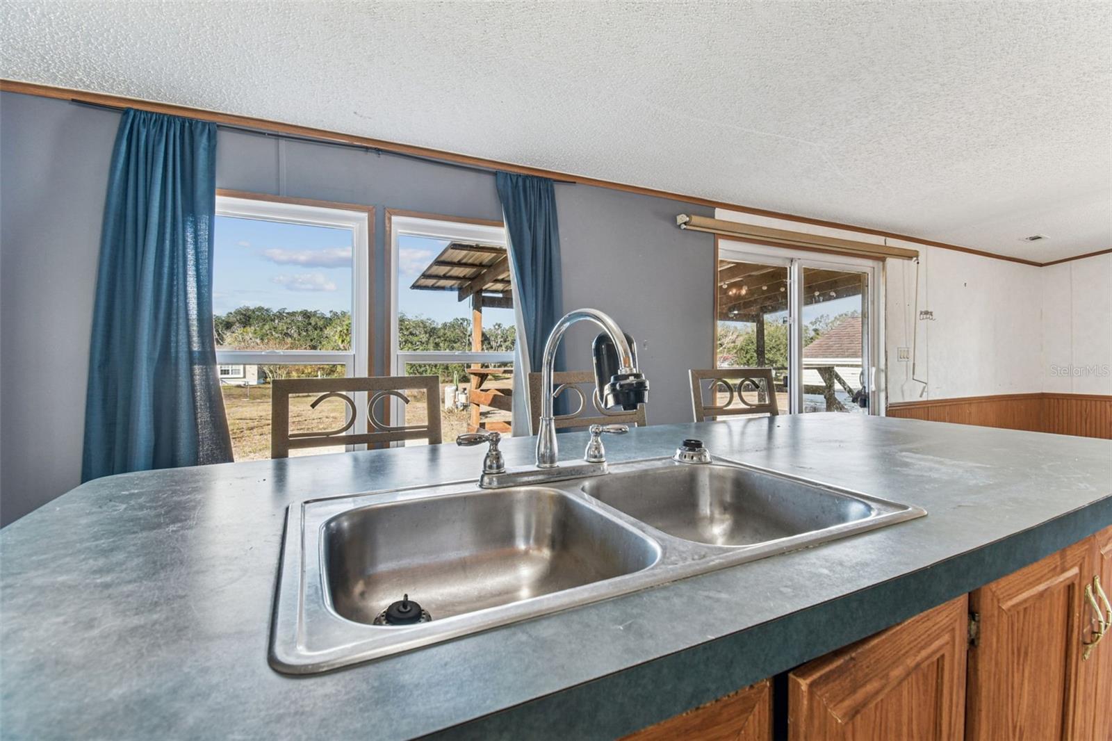 BELMONT WOODS - Residential