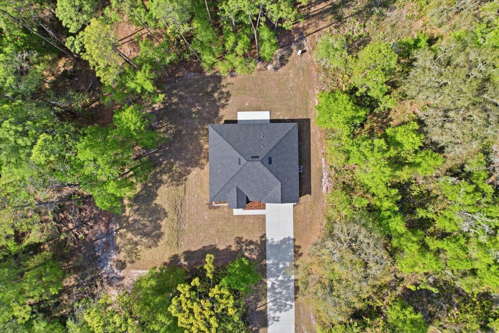 CRYSTAL MANOR UNIT 02 - Residential