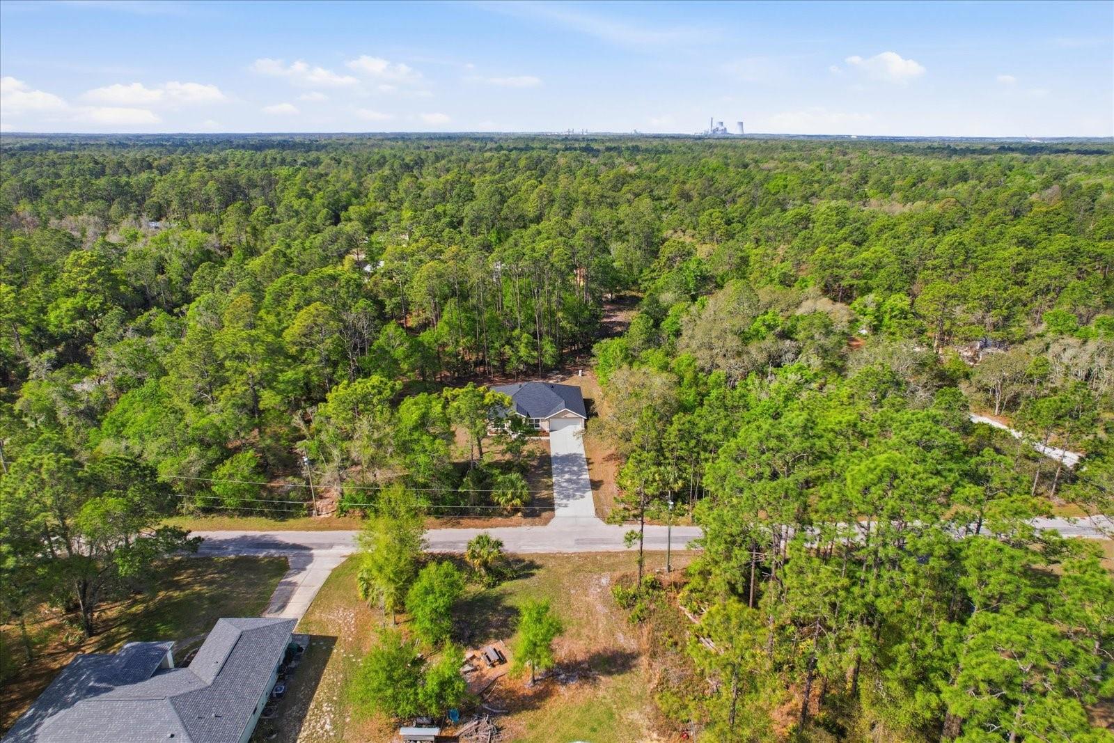 CRYSTAL MANOR UNIT 02 - Residential