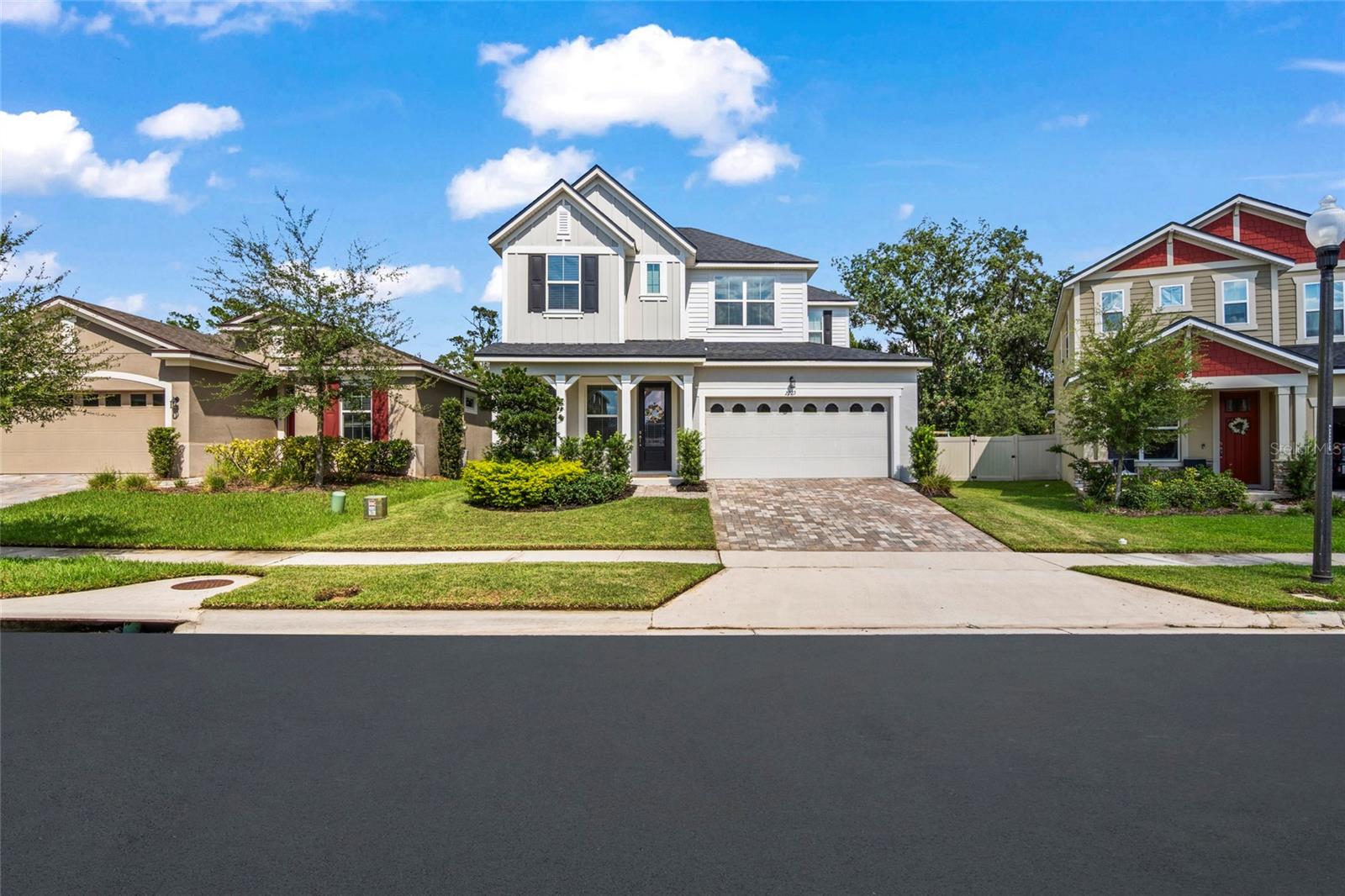 2223 FARNHAM DRIVE