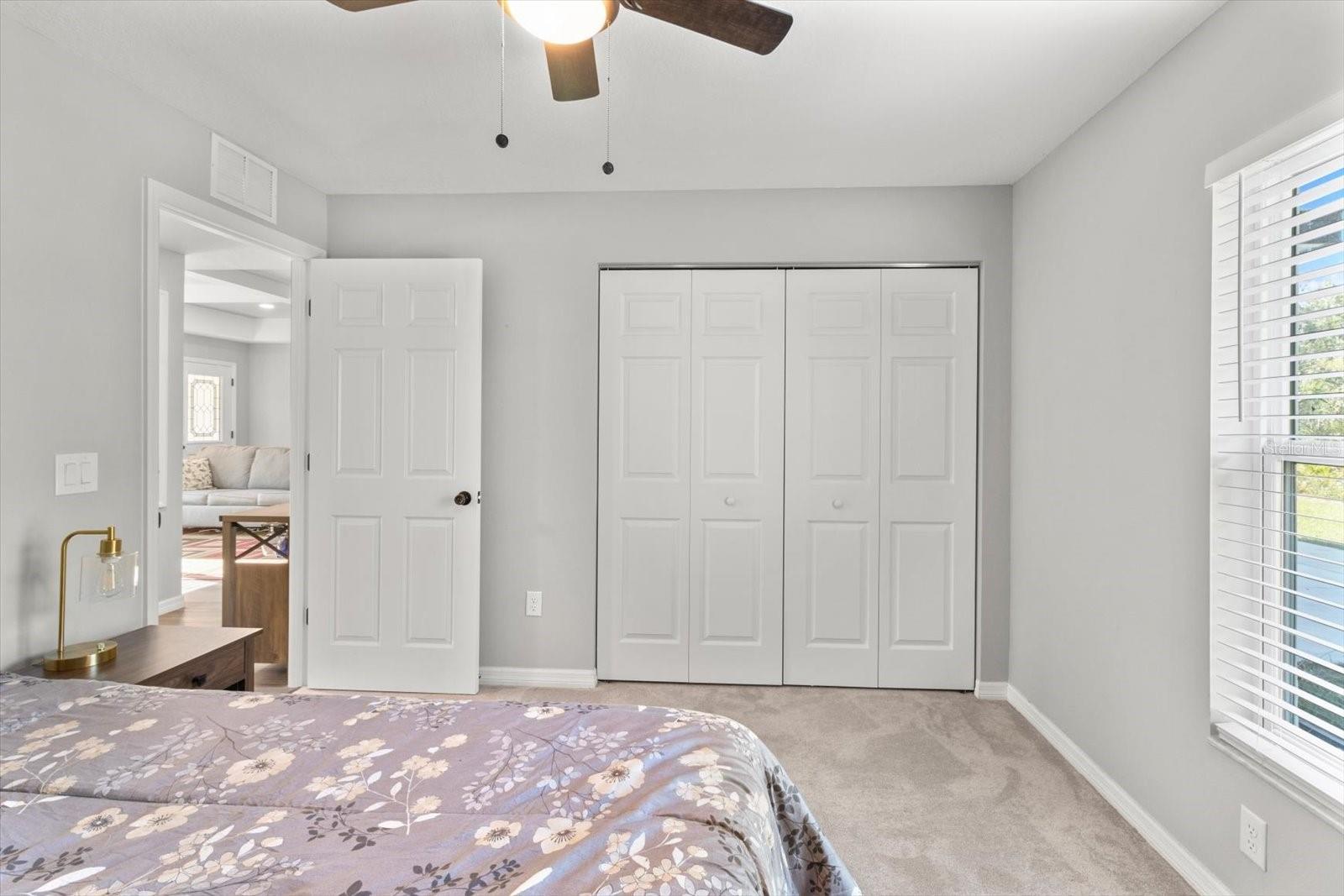 CRYSTAL MANOR UNIT 02 - Residential