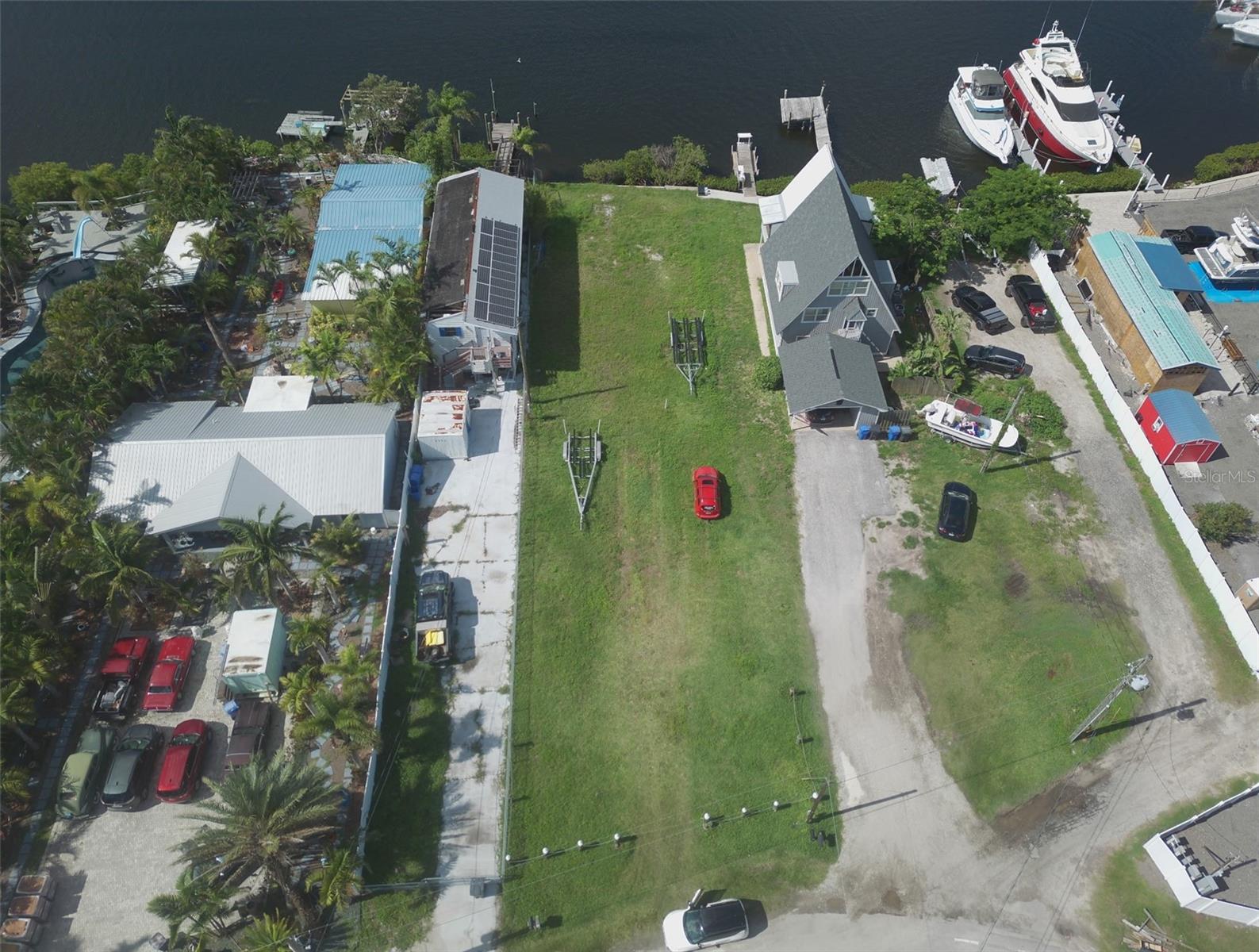 3322 W SHELL POINT ROAD B