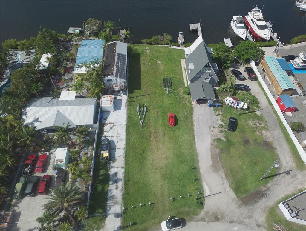 Photo of 3322 W Shell Point Road #B, Ruskin, FL 33570 (MLS # TB8399626)