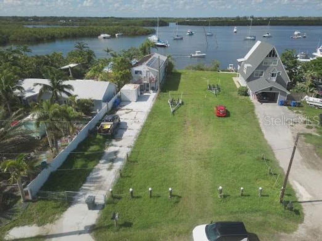 Photo of 3322 W Shell Point Road #B, Ruskin, FL 33570 (MLS # TB8399626)