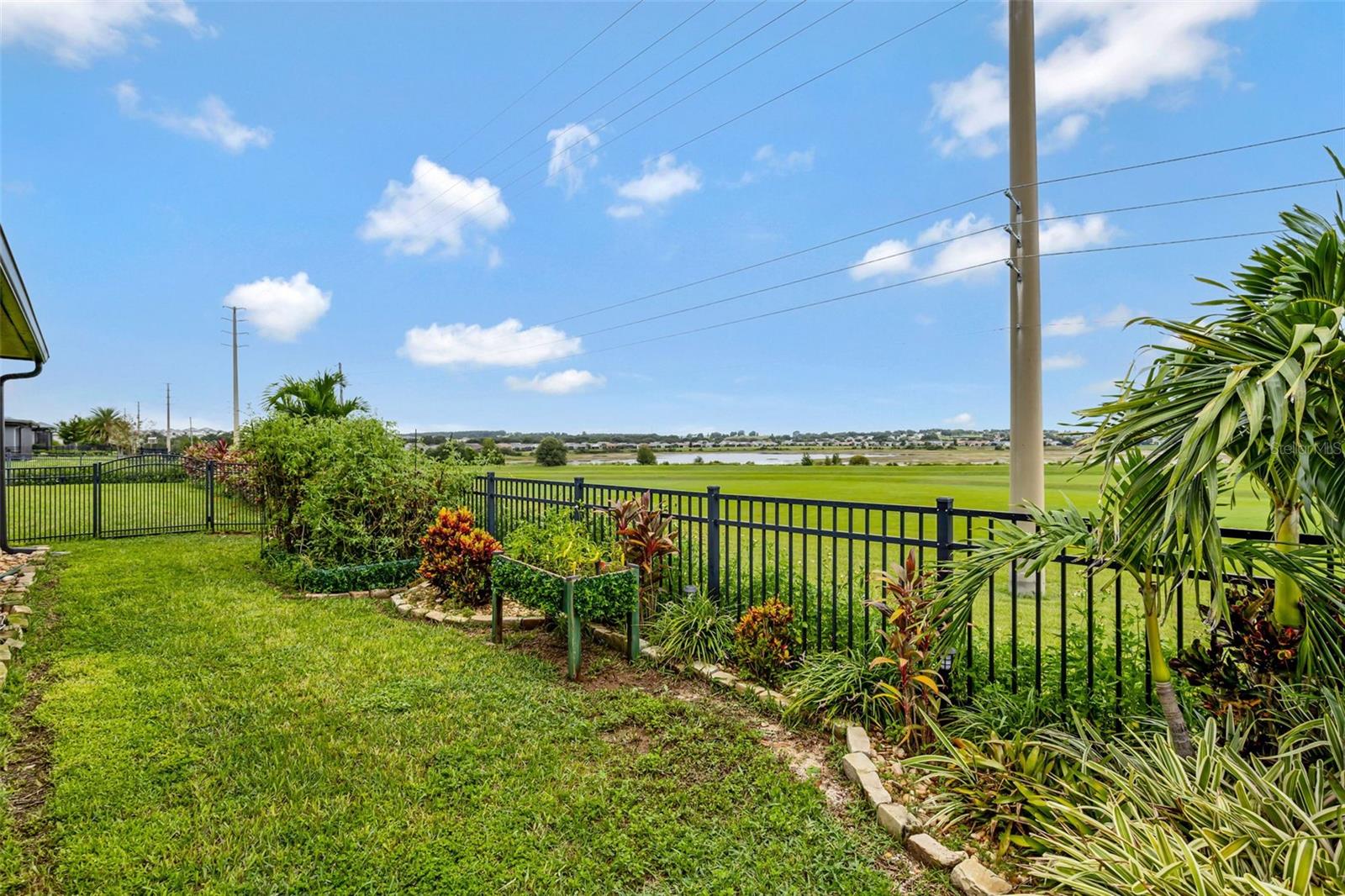 CASCADES/GROVELAND-PH 5 - Residential