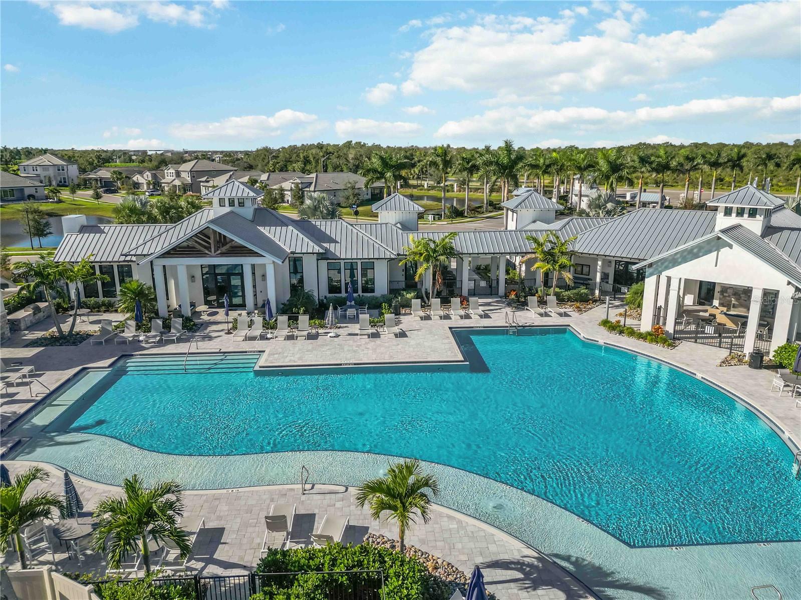 SWEETWATER AT LAKEWOOD RANCH PH I & II - Residential