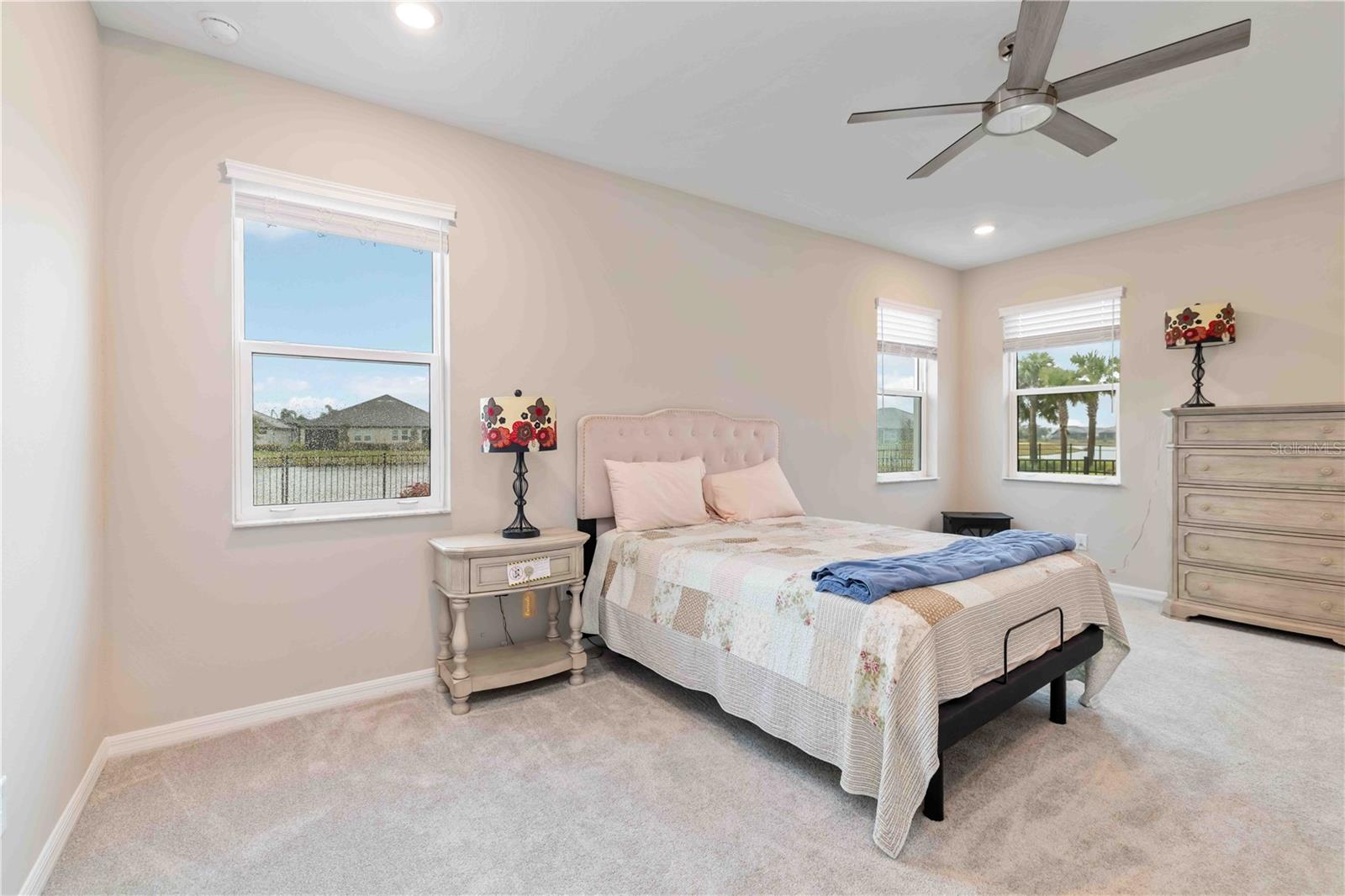 SWEETWATER AT LAKEWOOD RANCH PH I & II - Residential
