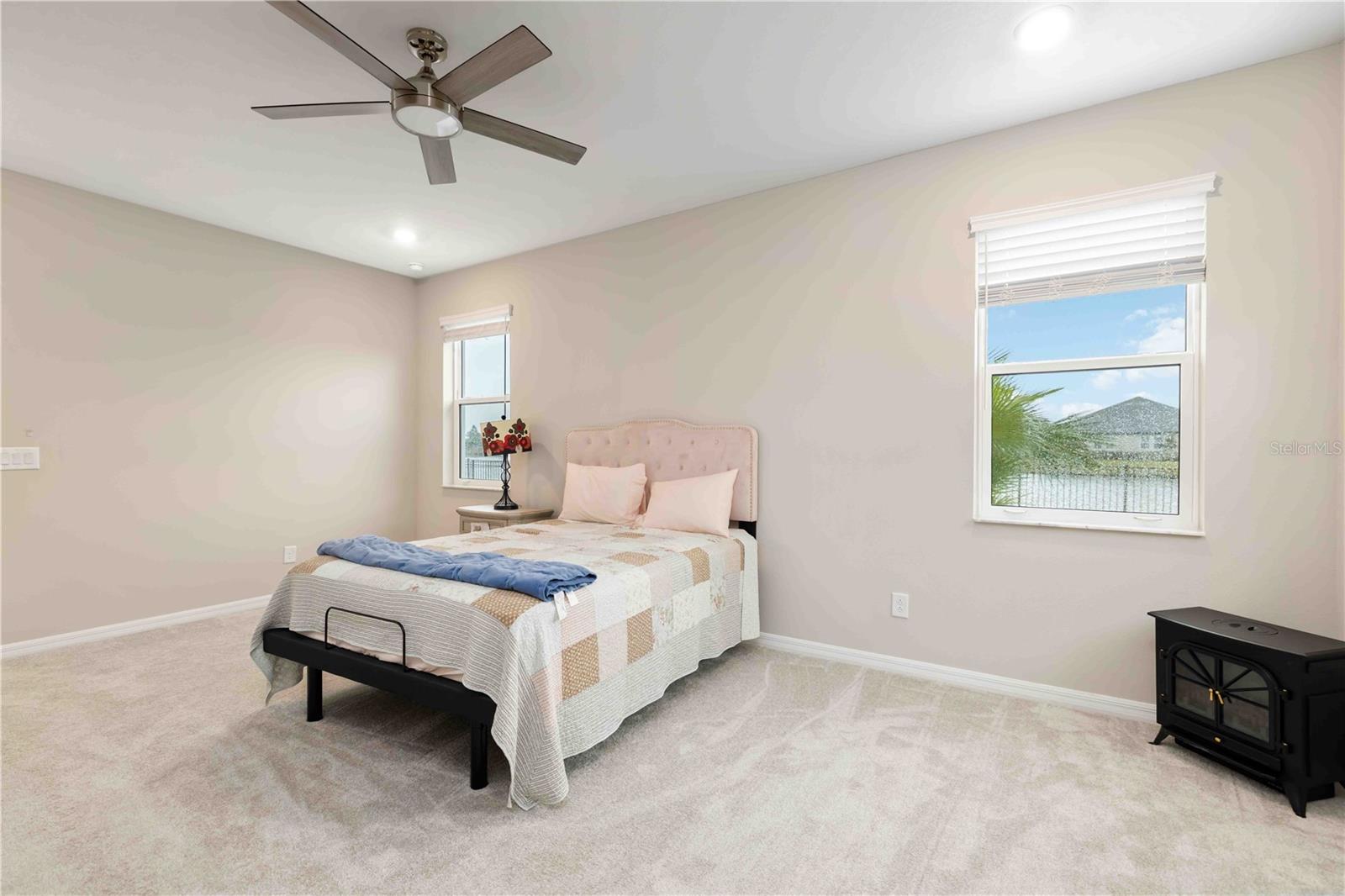 SWEETWATER AT LAKEWOOD RANCH PH I & II - Residential