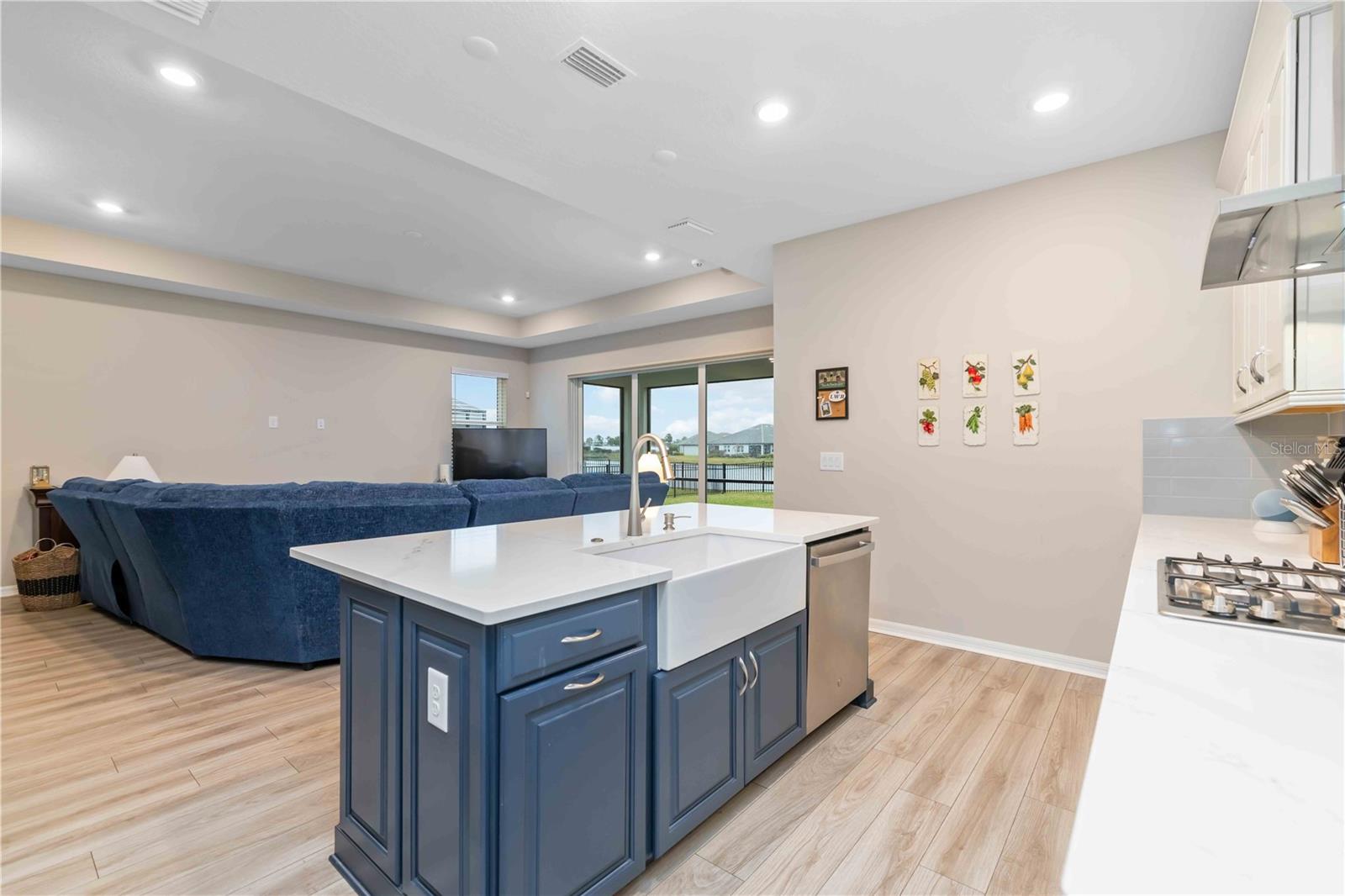 SWEETWATER AT LAKEWOOD RANCH PH I & II - Residential