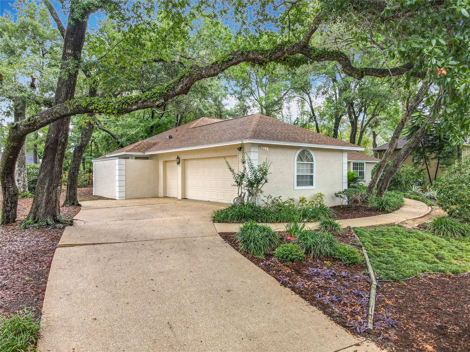 1869 EAGLES REST DRIVE