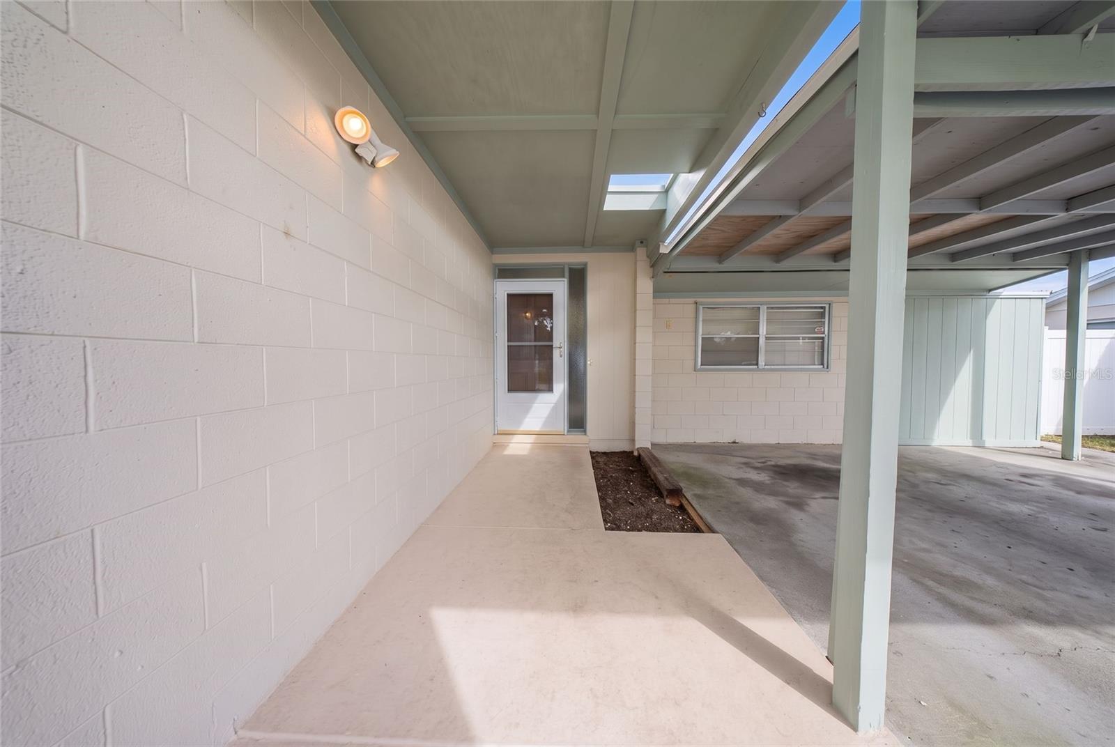 5718 CLEARVIEW DRIVE