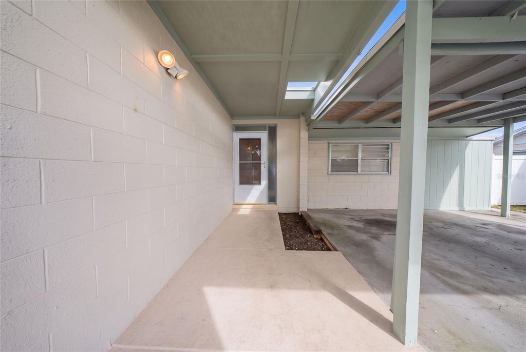Photo of 5718 Clearview Drive, Orlando, FL 32819 (MLS # O6449814)