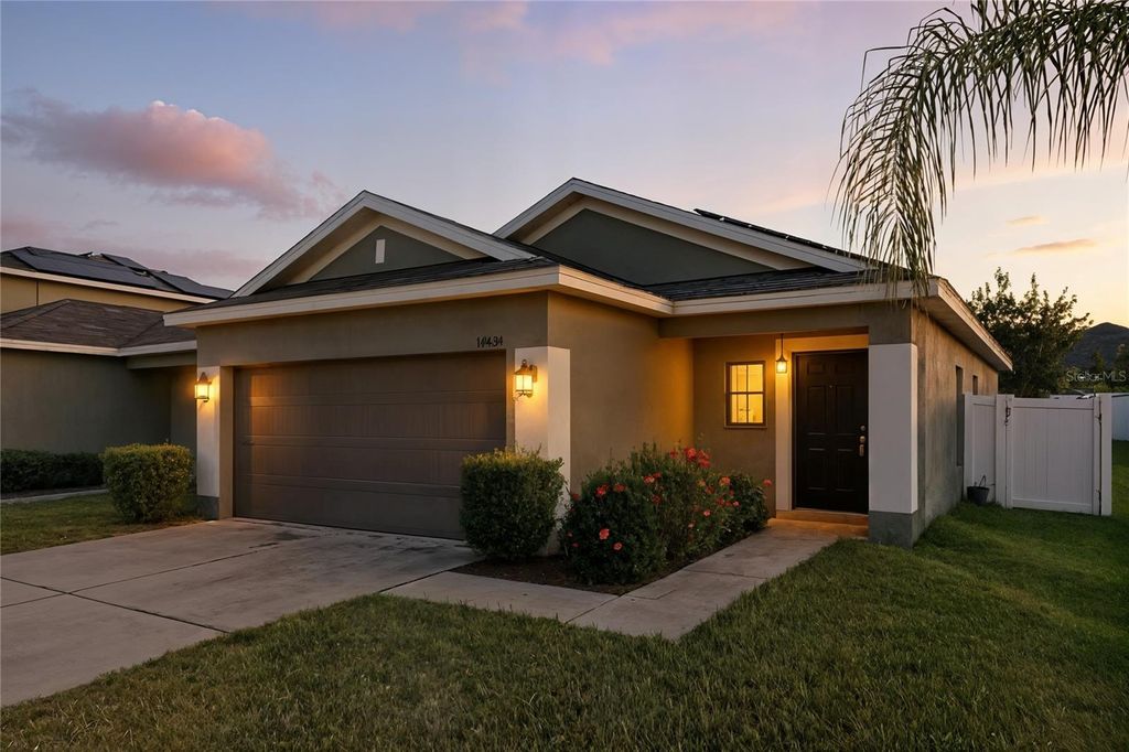 Photo of 14434 Dunrobin Drive, Wimauma, FL 33598 (MLS # A4668963)