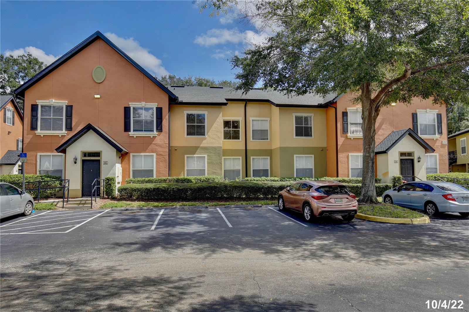 Beautiful 3/2 Spacious Condo within the Desirable Gated Community Fountains at MetroWest - Orlando! Available Now! Lawn Care is included.
The Fountains at MetroWest offers Residents a gated community with resort style amenities like a community pool, playground, clubhouse and fitness area. Full Service Lawn Care Included! This condo was fully renovated in 2021, it offers a bright and spacious floor plan with ceramic tile flooring all throughout. As you enter you will be greeted by a large living room/dining room combo area. The fully equipped kitchen offers granite countertops, stainless steel appliances, beautiful honey colored cabinets with plenty of storage space and a breakfast bar that overlooks the living area. Just past the kitchen you will find a laundry room (Washer and Dryer included). The spacious master bedroom features an ensuite private bathroom with a dual vanity sink and a shower tub combination, plus a large walk-in closet. The additional guest bedrooms are also very spacious with lots of closet space and a shared bathroom. This condo has everything you need! Don't miss it! Great location, just a few minutes to Universal Studios and the best theme parks. Near Valencia College West Campus, shopping, restaurants and entertainment with easy access to major roads. HOA approval is required and may take up to 5 days to process. Pets will be considered. All residents are enrolled in the Resident Benefits Package which includes AC filter delivery, utility concierge, our best-in-class resident rewards program, and much more! More details in our Rental Selection Criteria or upon application. NO SIGHT UNSEEN APPLICATIONS.
