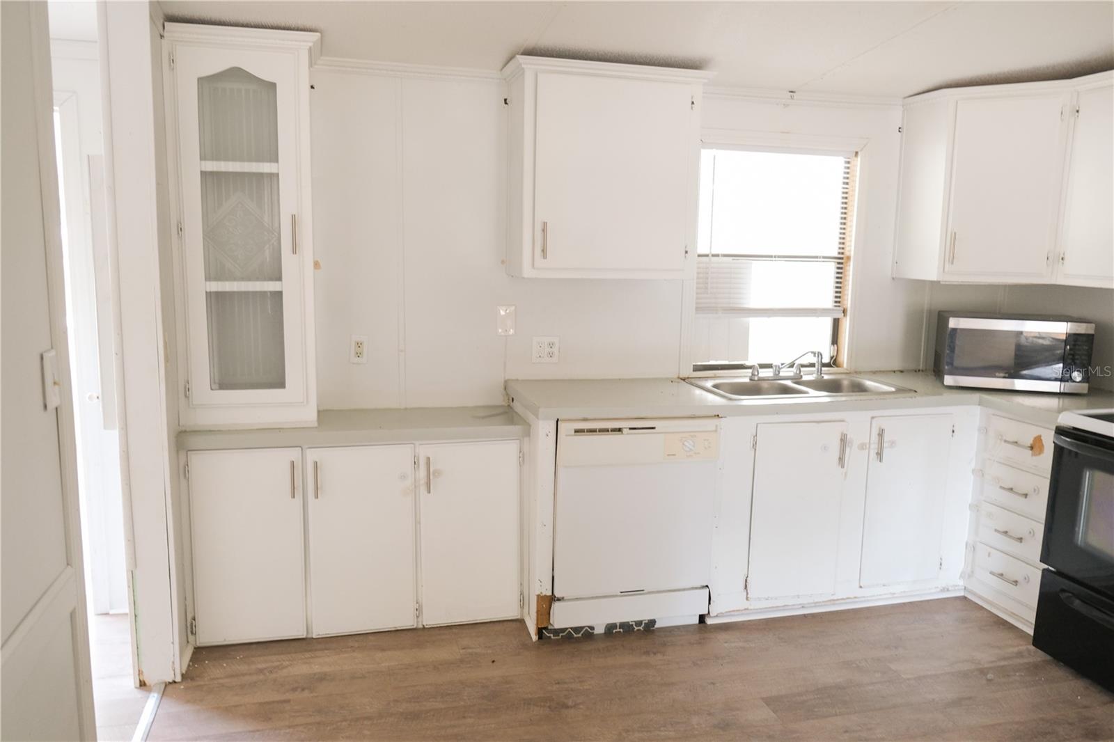 5143 S KNOBHILL TERRACE