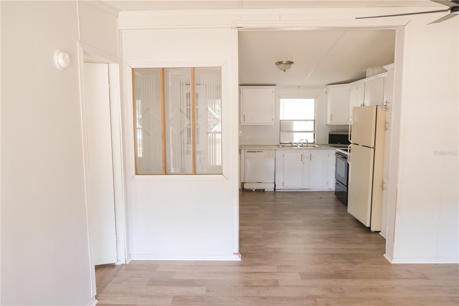 5143 S KNOBHILL TERRACE