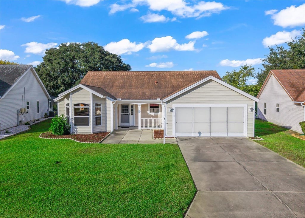 Photo of 930 Ramos Drive, The Villages, FL 32159 (MLS # G5118929)