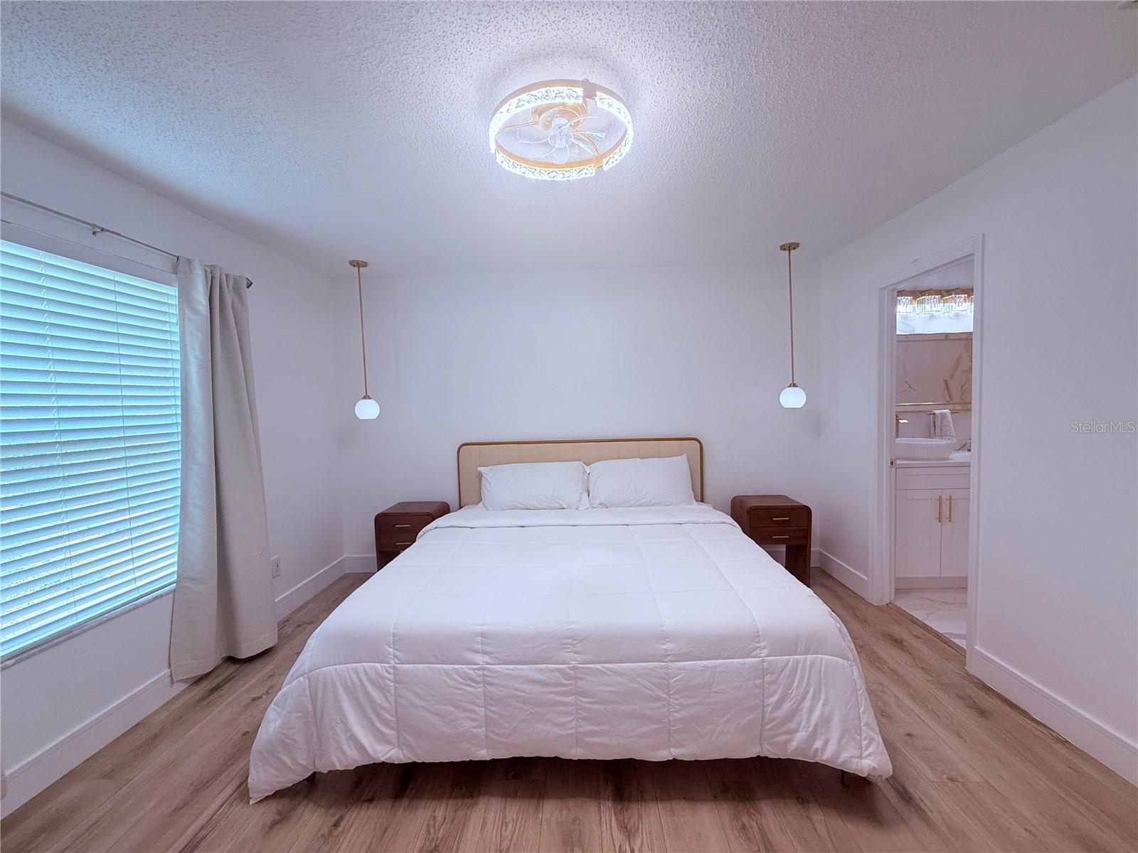 EDGEWATER AT GRAND OAKS PH 01 - Residential Lease