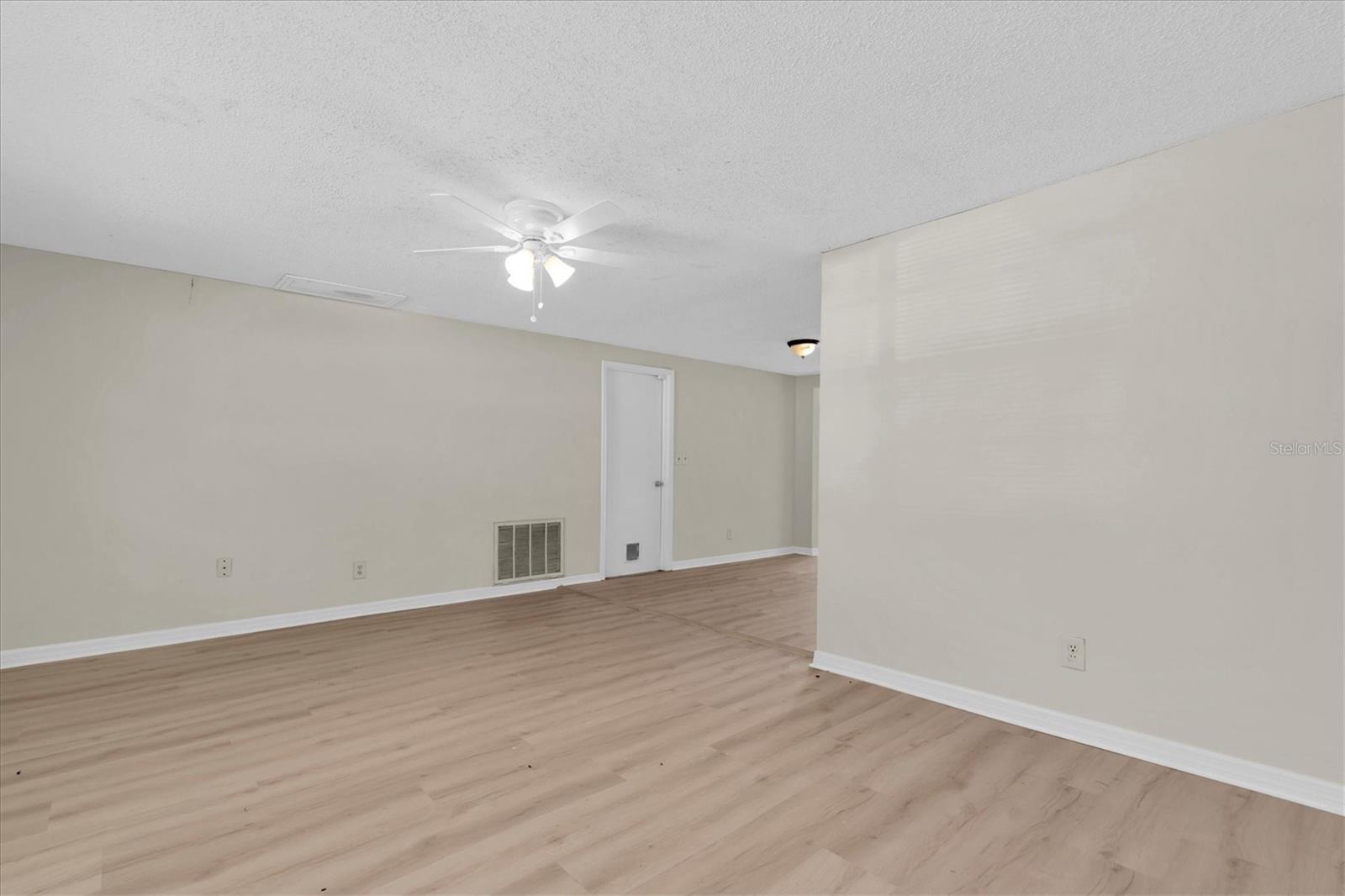 TAHITIAN DEV - Residential