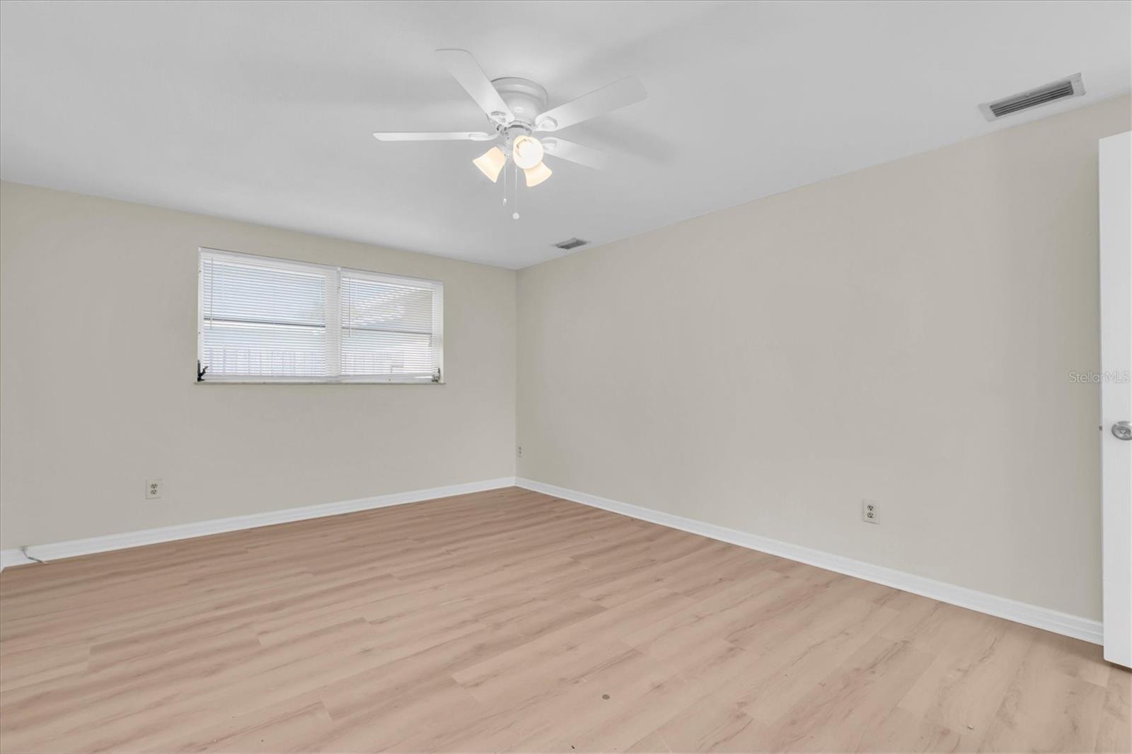 TAHITIAN DEV - Residential