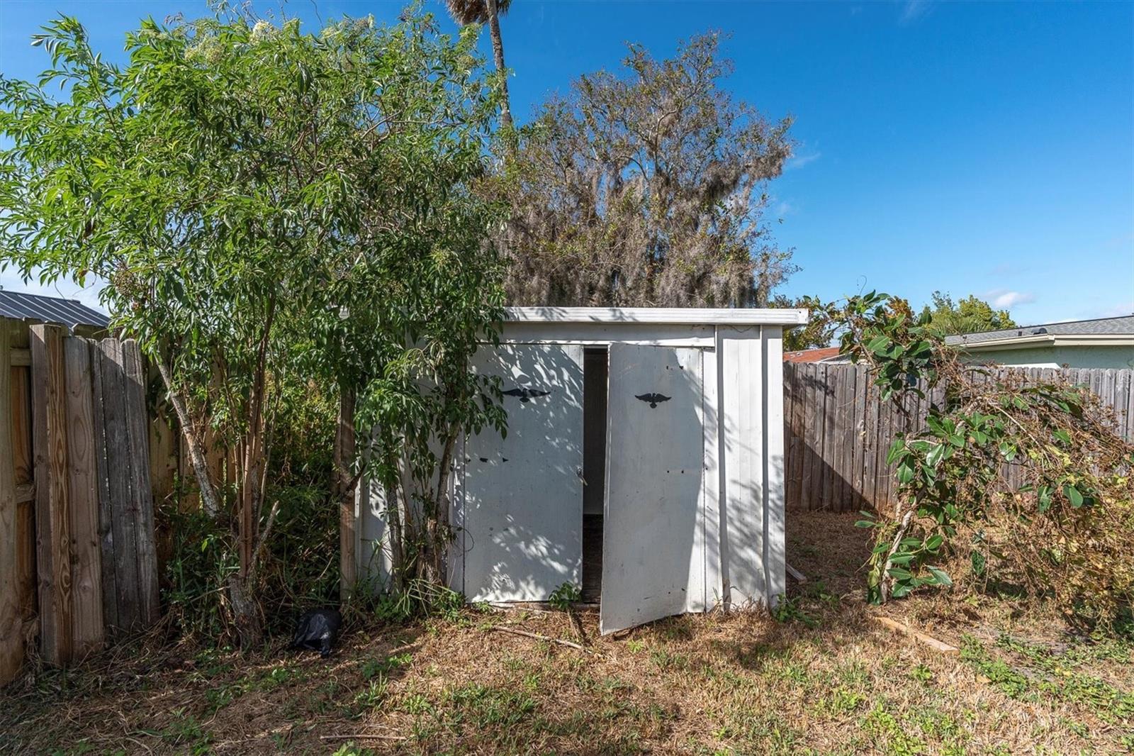 TAHITIAN DEV - Residential