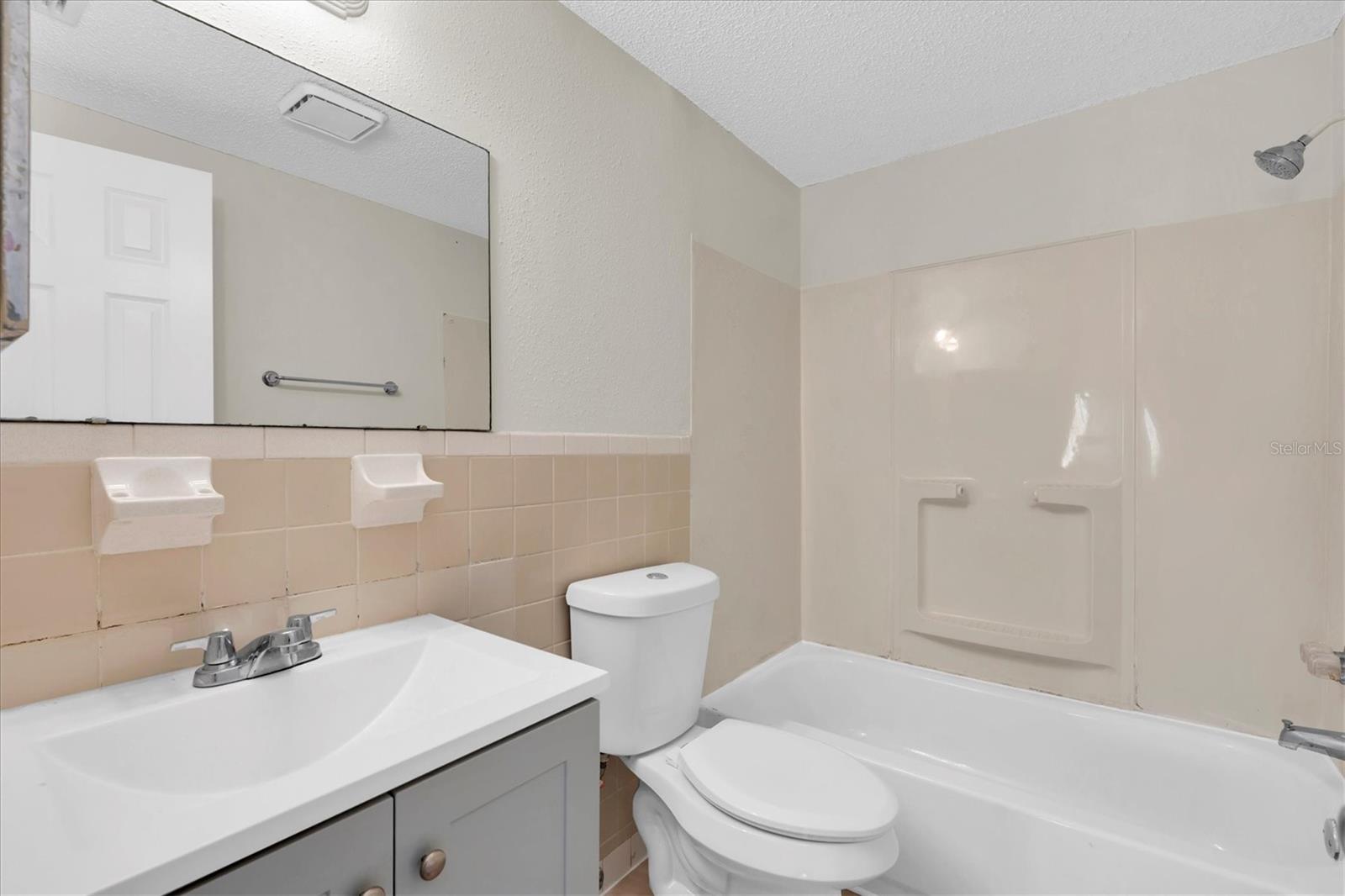 TAHITIAN DEV - Residential